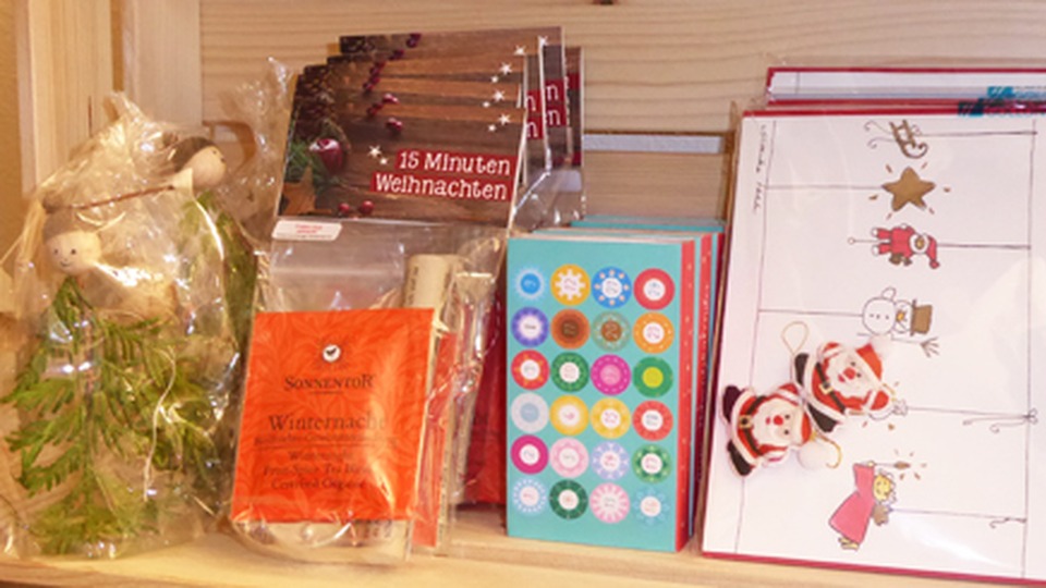 Freude schenken, Kindern helfen Freude schenken, Kindern helfen